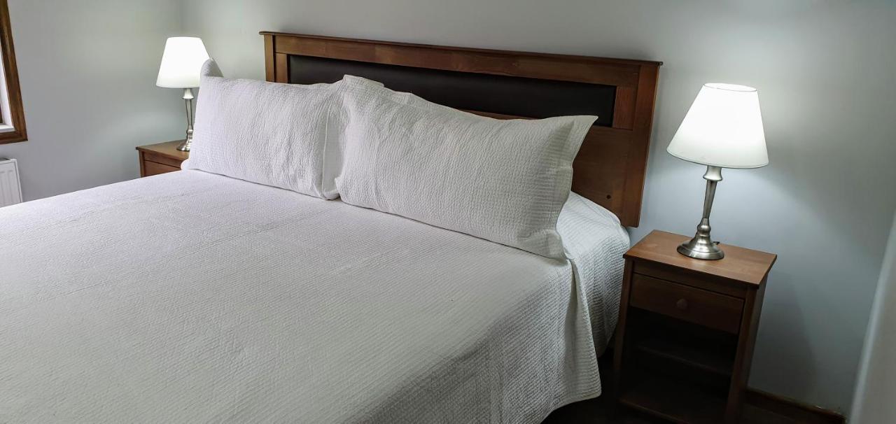 Hotel Y Cabanas Molino Viejo 푸에르토바라스 외부 사진